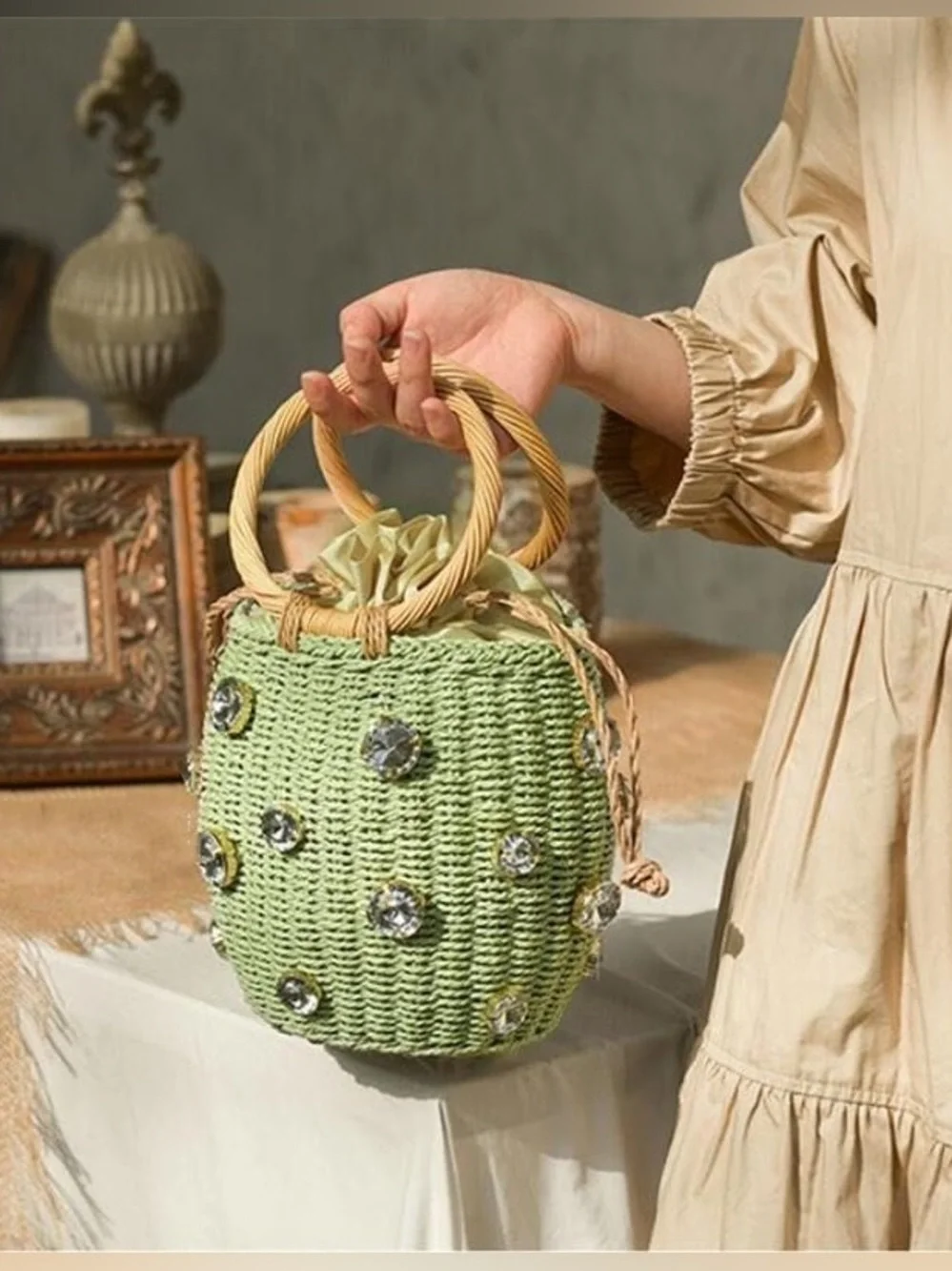 Zara Rhinestone Crystal Embellished Mini Straw Bucket Bag-‎ - Picture 5 of 17